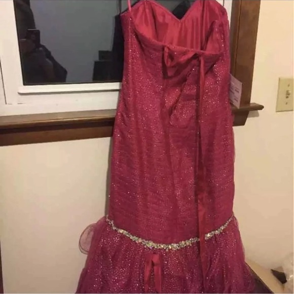 NET LANDA SPLASH J369 PROM DRESS - Picture 4 of 4